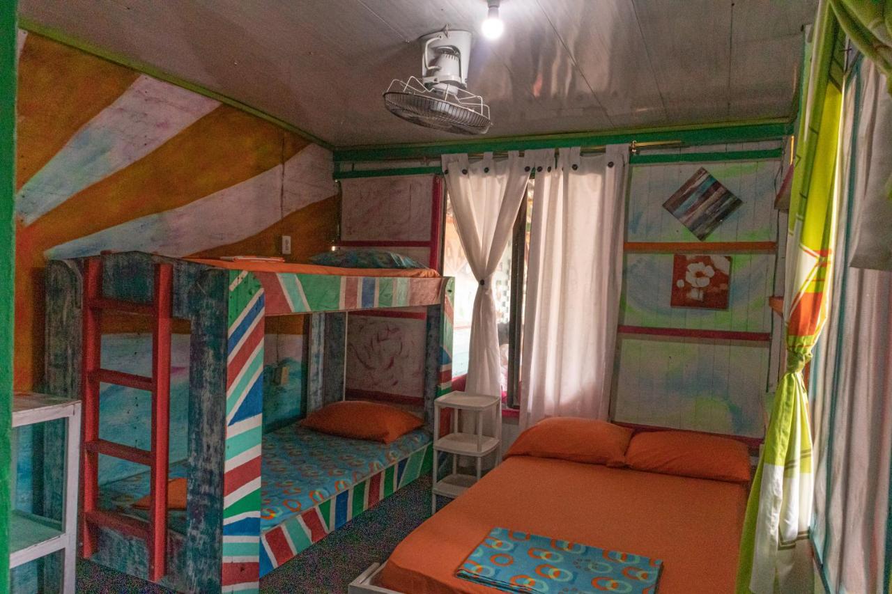 Hostal Liliana ブエナベントゥラ エクステリア 写真