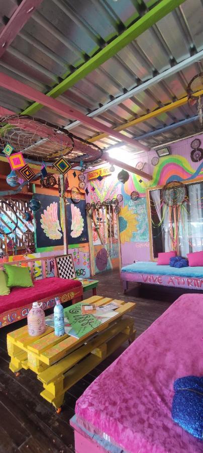 Hostal Liliana ブエナベントゥラ エクステリア 写真