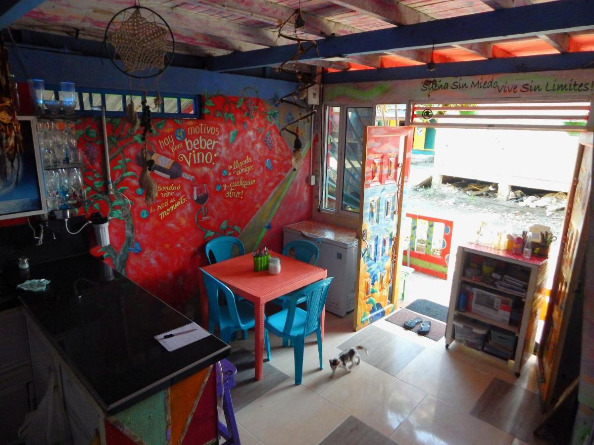 Hostal Liliana ブエナベントゥラ エクステリア 写真